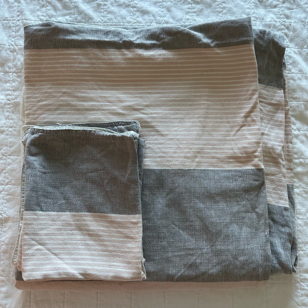 Duvet set from UGG - Queen size - linen blend